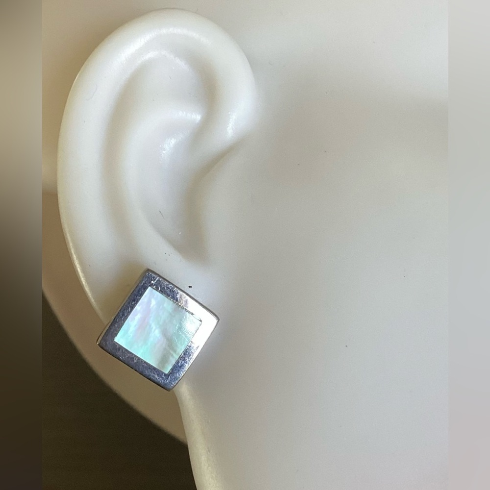 Mother of pearl earrings